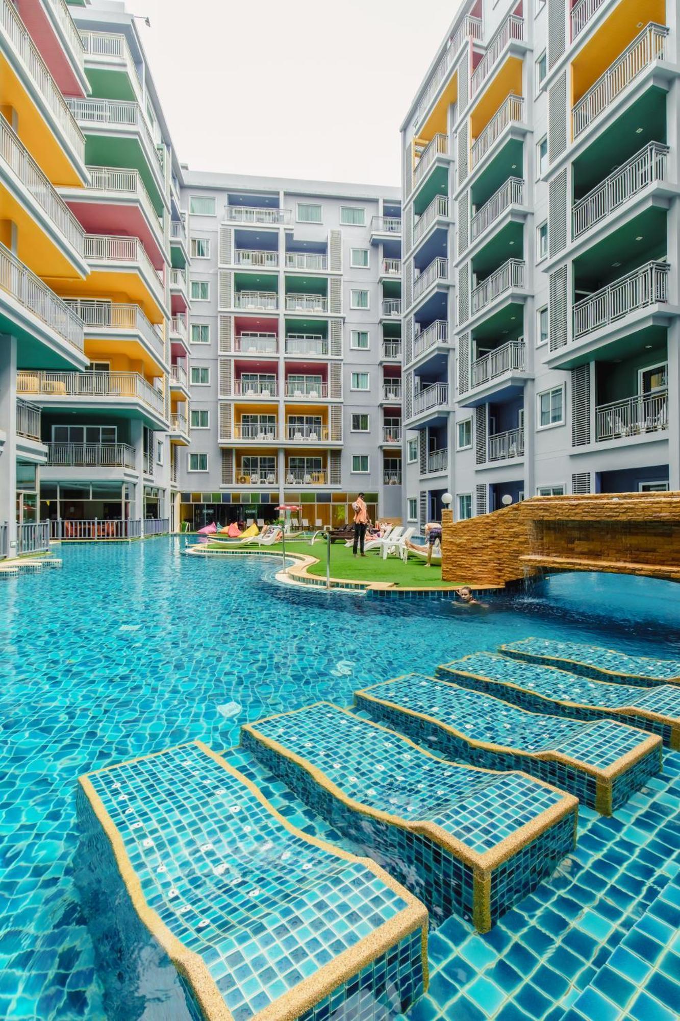 Bauman Residence Patong, Phuket 外观 照片